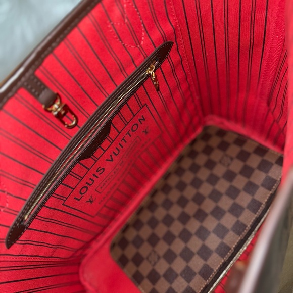 Authentic Louis Vuitton Neverdull MM Tote - Picture 10 of 10